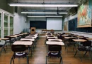 Professor é preso após fazer xixi na sala de aula; alunos são crianças