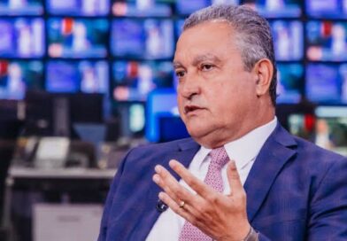 Rui Costa rebate Ciro Nogueira por crítica a tarifaço de Trump