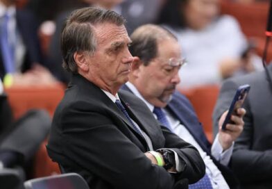 PGR pede que Bolsonaro e mais sete sejam condenados por golpe