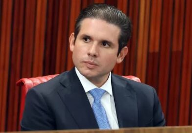 Motta bate boca com deputado do PL