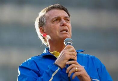 Bolsonaro relata alerta de médico sobre risco em nova cirurgia