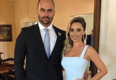 STF bloqueia contas de Heloísa Bolsonaro, esposa de Eduardo Bolsonaro