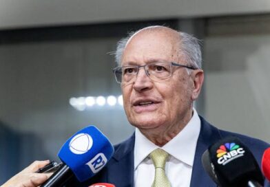 Alckmin detalha conversa com Secretário de Comércio dos EUA sobre tarifas de Trump