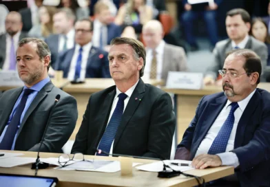 Defesa de Bolsonaro comenta penas definidas no julgamento