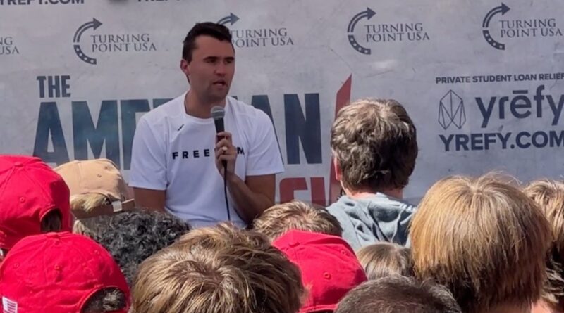 Arma de assassino de Charlie Kirk tem mensagem de ideologia transgênero e antifascista, segundo fontes