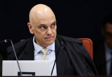 Alexandre de Moraes é declarado persona non grata em BH