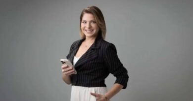 Ex-GloboNews, jornalista Daniela Lima é contratada pelo UOL Ex-GloboNews, jornalista Daniela Lima é contratada pelo UOL
