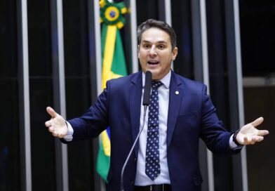 Zucco diz que esperança jurídica é que Fux peça vista