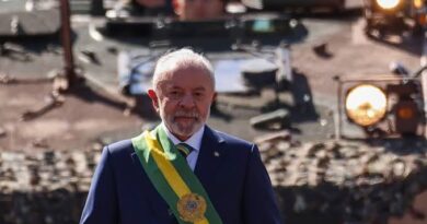 Governo de Lula repudia “ameaças” de uso de força militar dos EUA contra o Brasil
