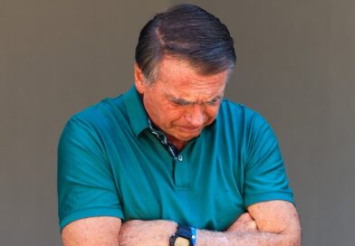 Pesquisa mostra maioria ccontra prisão de Bolsonaro nas redes sociais