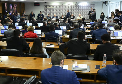 CPMI do INSS rejeita convocação de Lulinha em meio a denúncias de mesada CPMI do INSS rejeita convocação de Lulinha em meio a denúncias de mesada