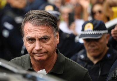 Bolsonaro cancela entrevista ao Metrópoles por questões de saúde
