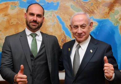 Eduardo Bolsonaro viaja a Israel e encontra Netanyahu Eduardo Bolsonaro viaja a Israel e encontra Netanyahu