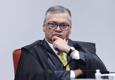 Flávio Dino marca para fevereiro julgamento dos réus do caso Marielle Flávio Dino marca para fevereiro julgamento dos réus do caso Marielle