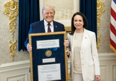 Trump elogia Corina após receber medalha do Nobel da Paz