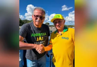 Carreata em Brasília pede anistia e impeachment de Moraes