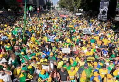 Direita fará atos pró-Bolsonaro em SP e Brasília neste domingo Direita fará atos pró-Bolsonaro em SP e Brasília neste domingo