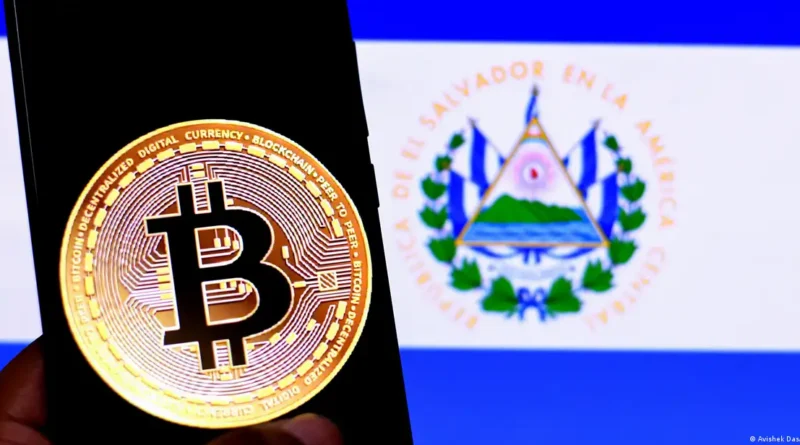 El Salvador amplia reservas de bitcoin apesar da queda da criptomoeda