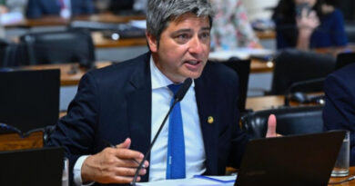 Líder do PL diz por que Alcolumbre não deve salvar Lulinha