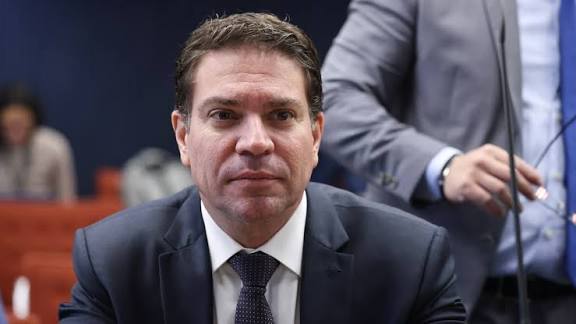 Foragido, Ramagem depõe ao STF em ação sobre o 8 de janeiro