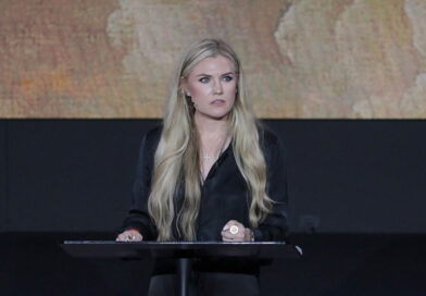 Trump nomeia viúva de Kirk como conselheira na Força Aérea