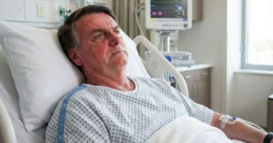 Bolsonaro tem boa evolução, mas continua sem previsão de alta