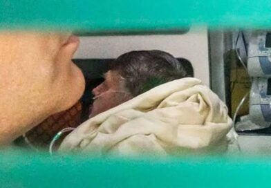 Bolsonaro apresenta melhora clínica na UTI, diz novo boletim médico