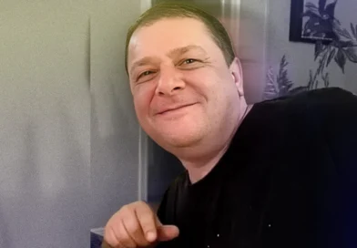 Dino suspende quebra de sigilo de empresária e defesa de Lulinha vê brecha