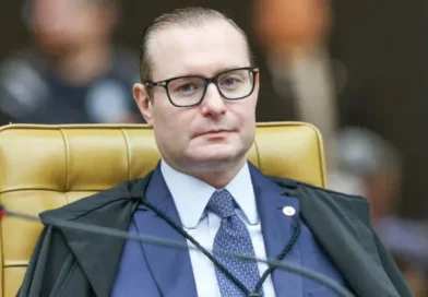 Zanin nega instalação de CPI do Banco Master e devolve decisão para a Câmara