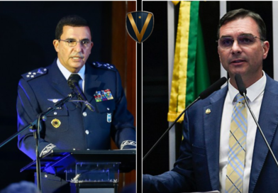 MANOBRA ELEITORAL: Livro de ex-comandante pode virar arma do sistema contra Flávio Bolsonaro